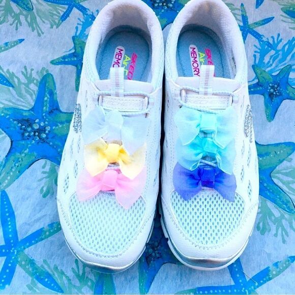 KAWII Swarovski Crystal Custom Skechers🦋💕🌺💝🦋 - Picture 4 of 13